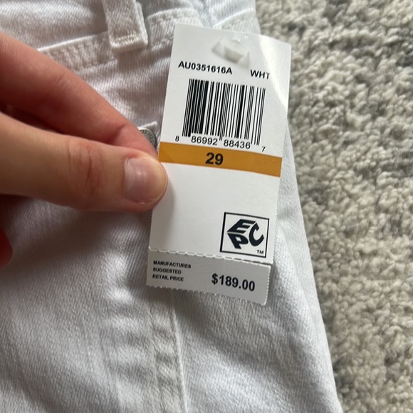 - 7 For All Mankind The Slim Fit Cirgarette Easy Skinny Jean - Picture 5 of 10